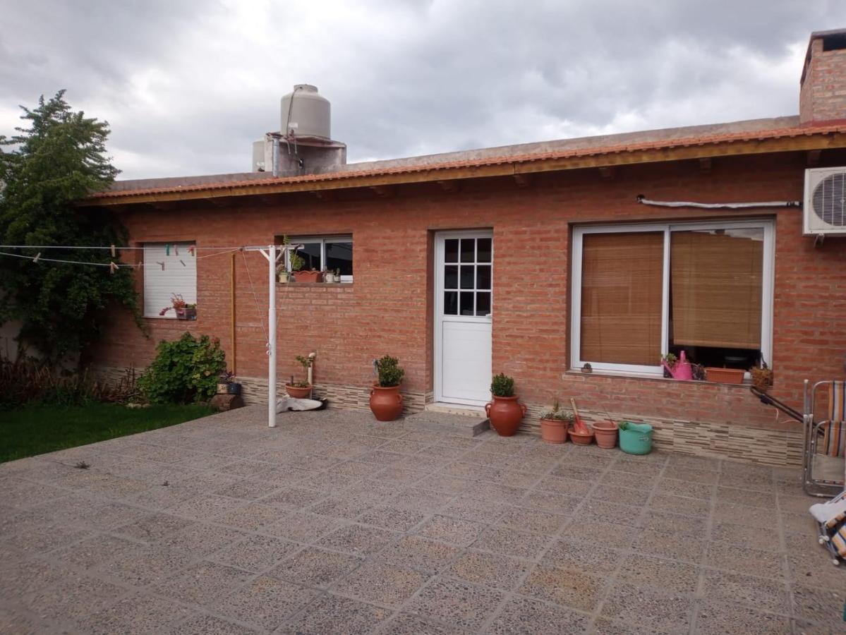 Departamento Trelew Apartment Bagian luar foto