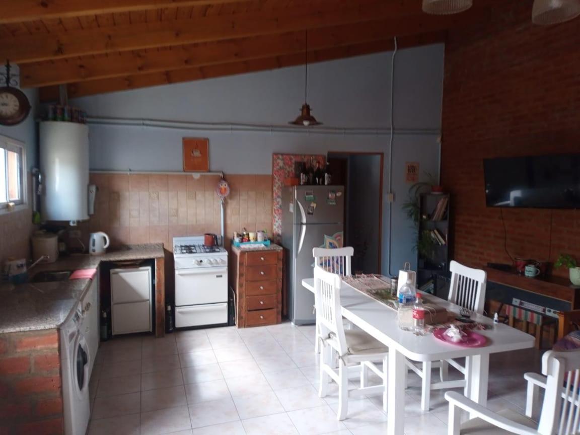 Departamento Trelew Apartment Bagian luar foto